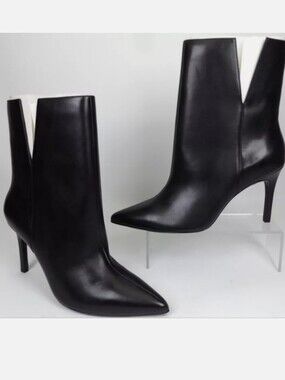 Charles David Boots